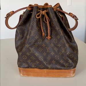 Louis Vuitton Noe Drawstring bag